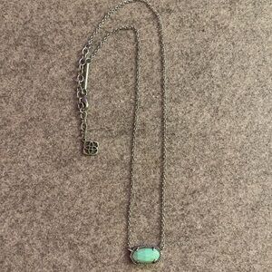 Kendra Scott Iconic Turquoise Stone Pendant Necklace